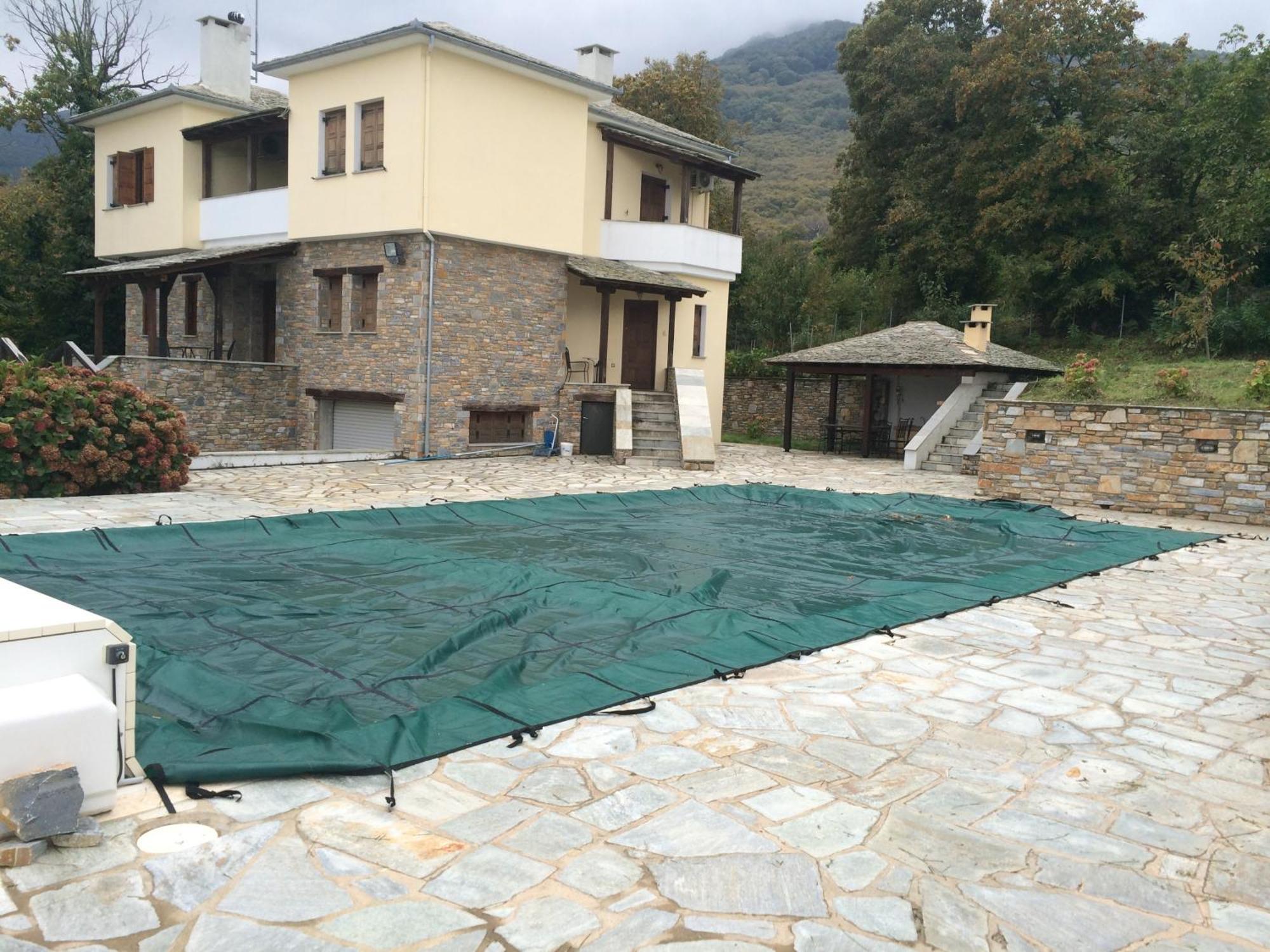 Luxury Villa With Pool In ツァガラダ エクステリア 写真
